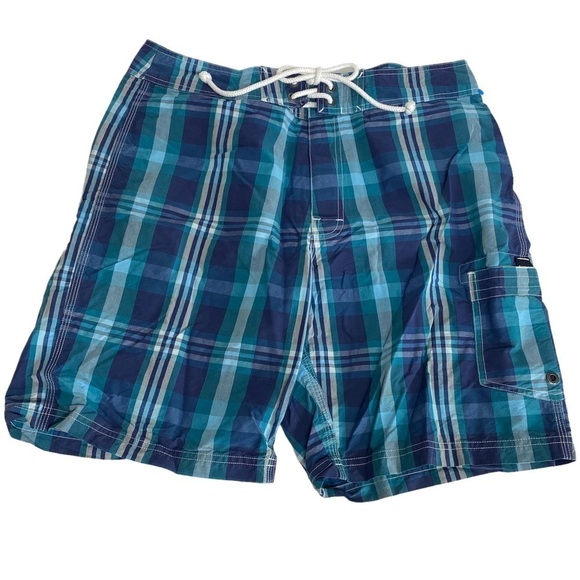J. CREW Board Shorts Size 33 Mens Swimwear Blue Plaid Swim Trunks - Picture 1 of 8